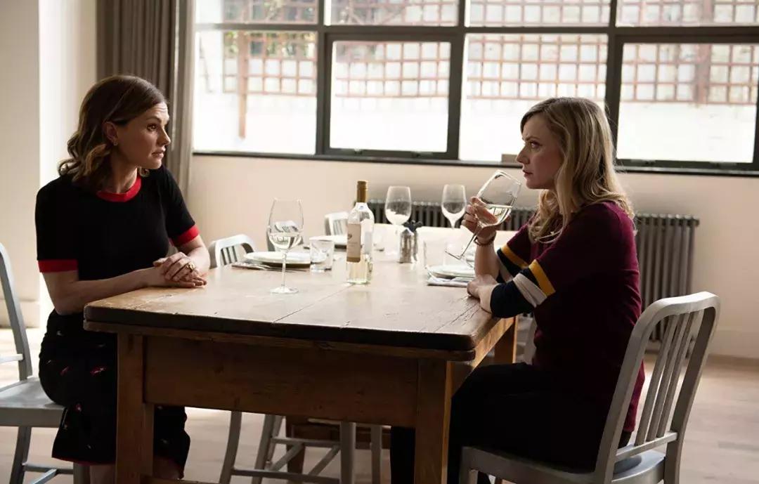 才播三集,各种高能!这新剧扒光了明星的黑历史!