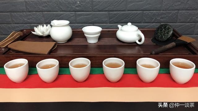 茶具一般挑选什么颜色,茶具选择图案有没有讲究