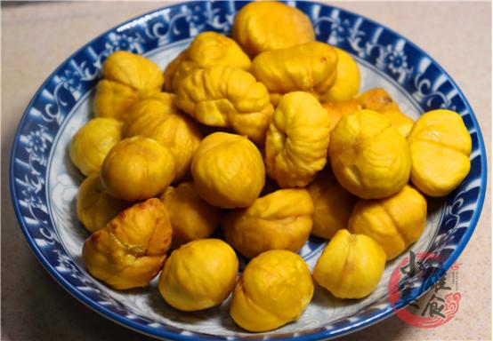 板栗去壳绝招视频,如何一秒钟给板栗去壳