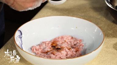 吃剩的馄饨这样做，松松皮带还能来一盘