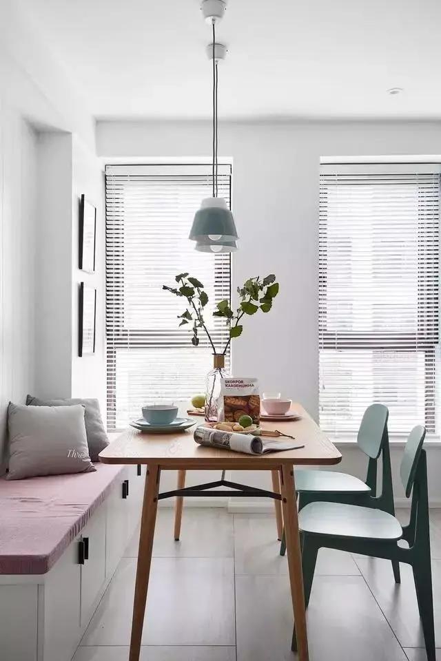 餐厅太小怎么设计节省地方,餐厅小了怎么设计卡座