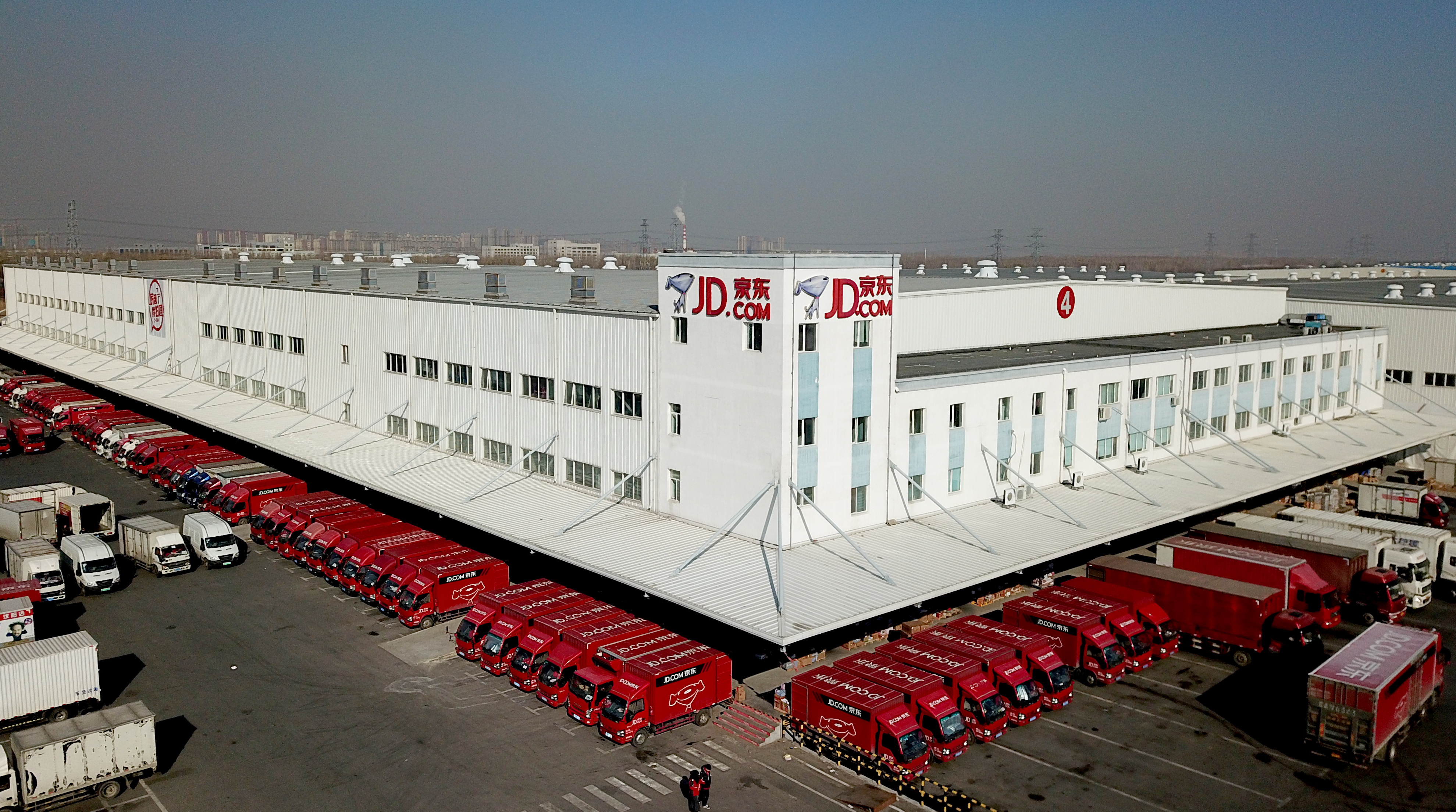 沈阳某村子一半人在世界500强工作,网友酸了:村里还招人吗