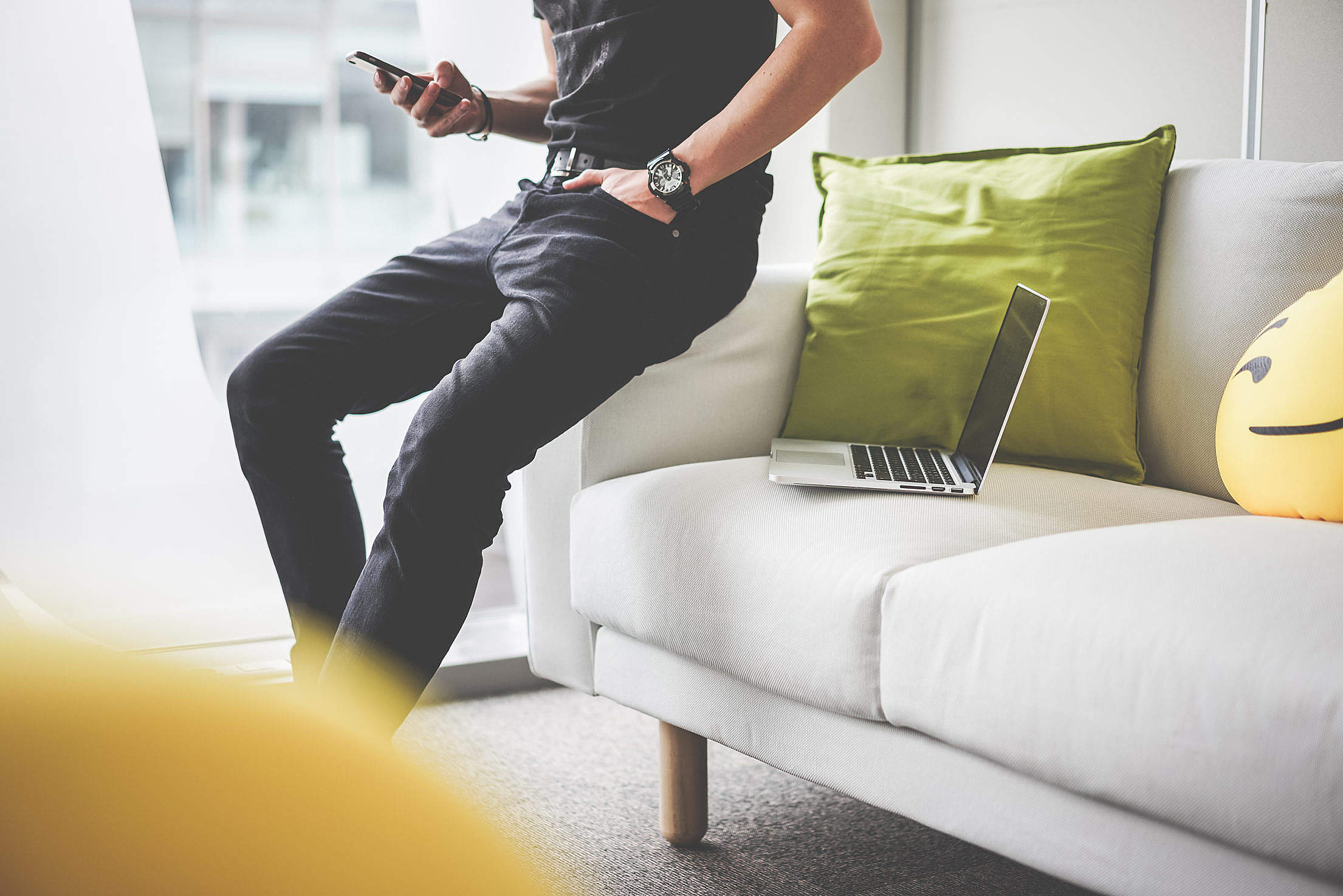 服务器托管费用计入什么科目,服务器托管的收费标准