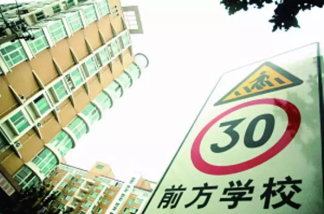 福州鼓楼为什么这么出名,福州鼓楼区分析