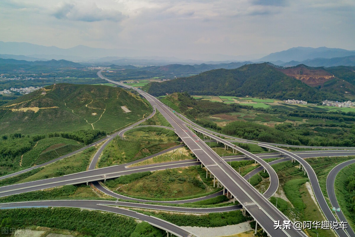 小型汽车上高速要检查什么,汽车上高速前需要检查哪些