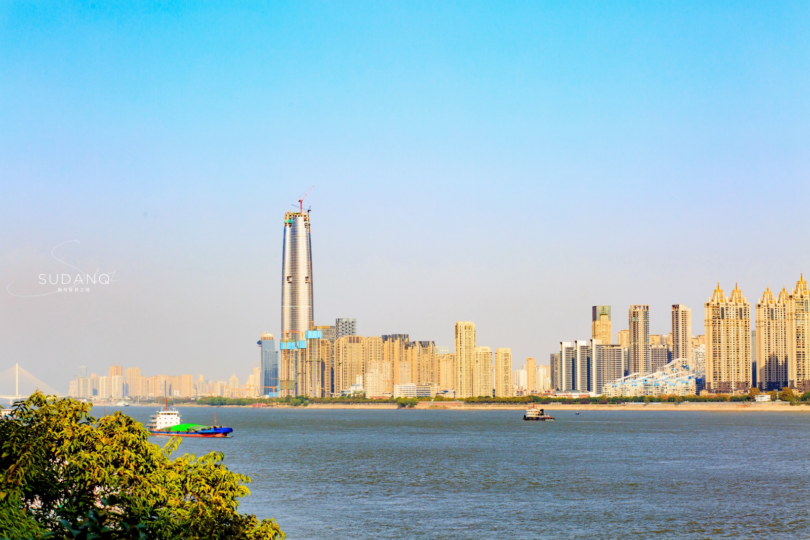 武汉太美了,汉江江滩景区