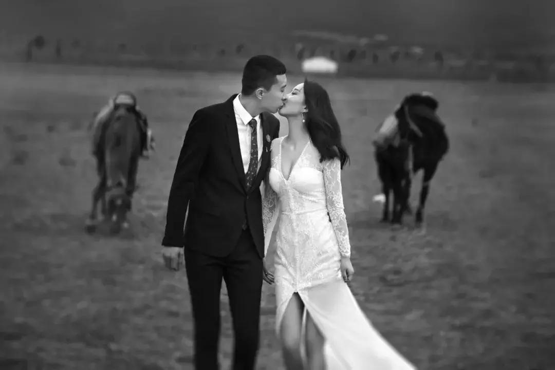 一定要和喜欢的人去丽江,有喜欢的人真好原唱完整版