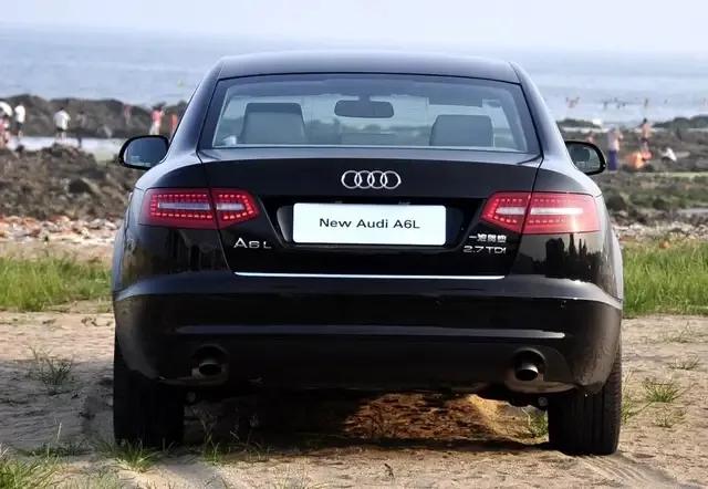 大众颜值最高的三款燃油轿车,大众宝来传奇轿车价格大全