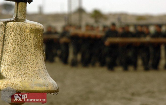 战甲轰鸣尖兵训练,海豹突击队刀战训练教学