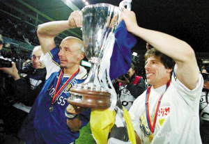 欧冠改制后的欧冠之王,欧冠改制后唯一一支卫冕冠军球队