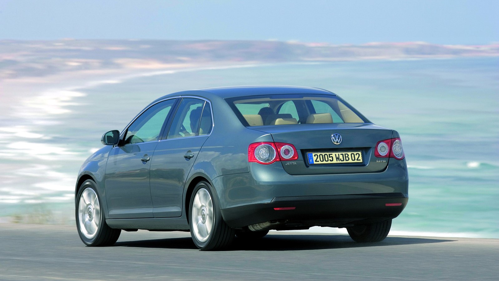 盘点那些新款比老款还难看的车,新款和旧款外形完全不一样的车