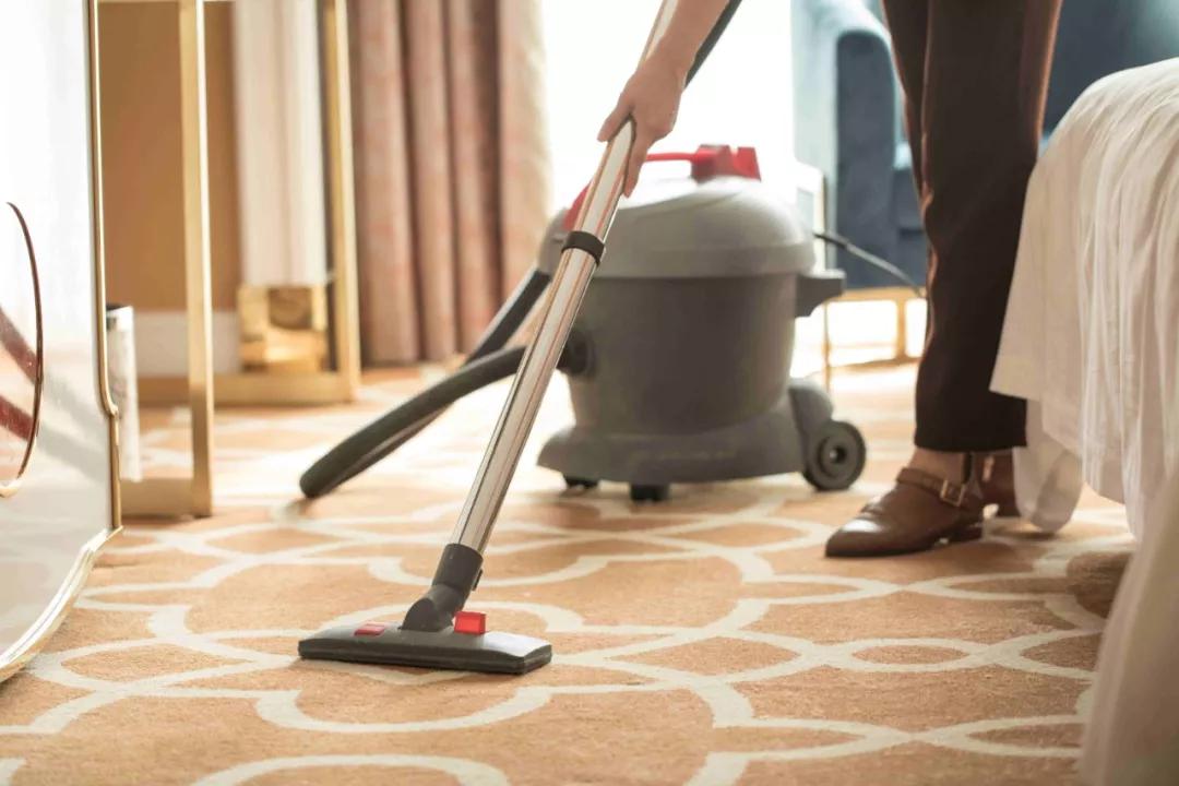 闪到腰4招让你快速恢复正常,闪到腰弯不了腰怎么能快速恢复