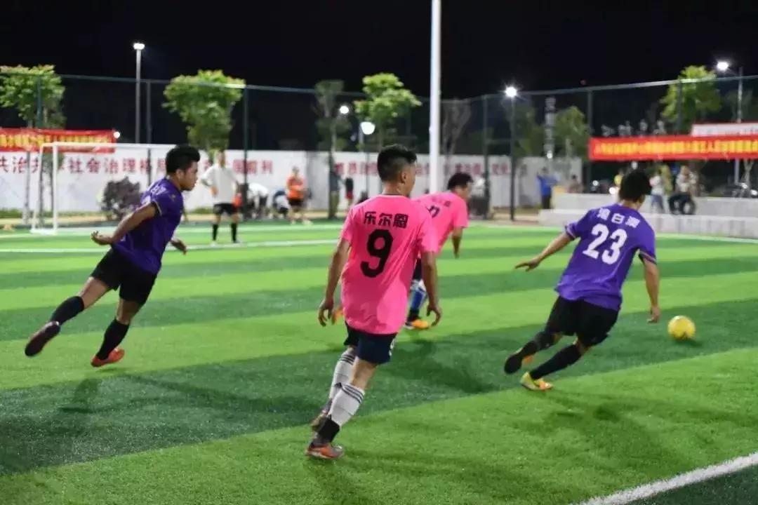 喜欢足球的人一定要学会什么,喜欢足球的人的礼物