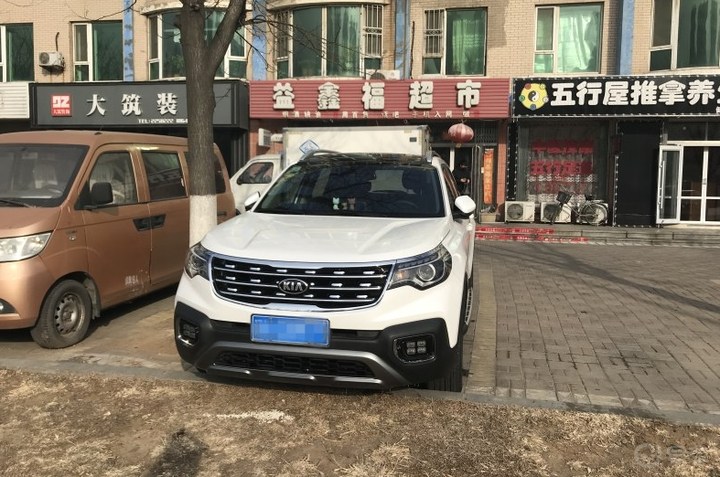 最新起亚智跑提车作业,老款起亚智跑购车推荐
