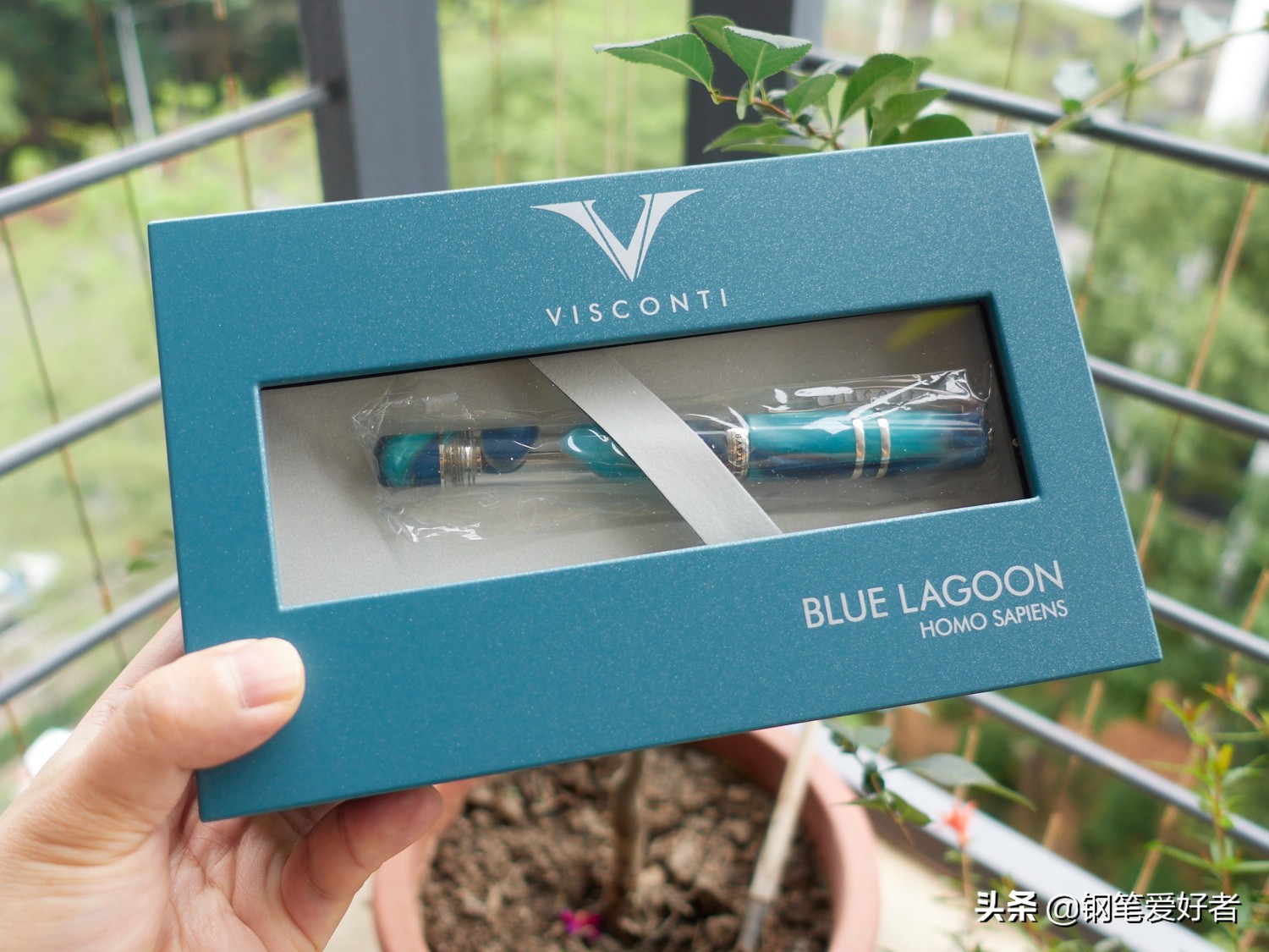 绿智人钢笔限量几支,维斯康蒂钢笔智人系列对比