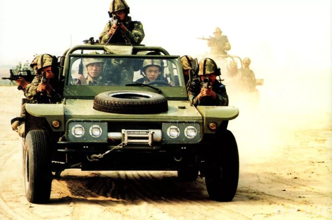 驰骋天地的空降兵“万能战车”,竟然源于另一款经典装备