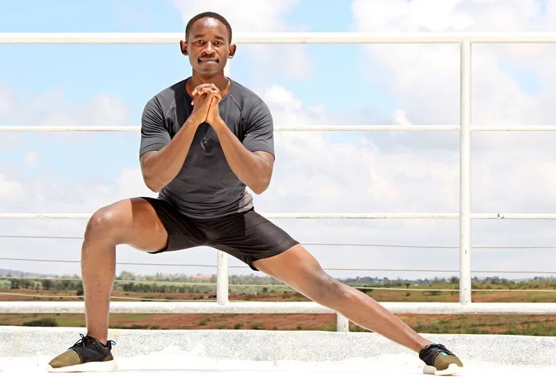 踏步机怎么保护膝盖,左右踏步机对膝盖有好处吗