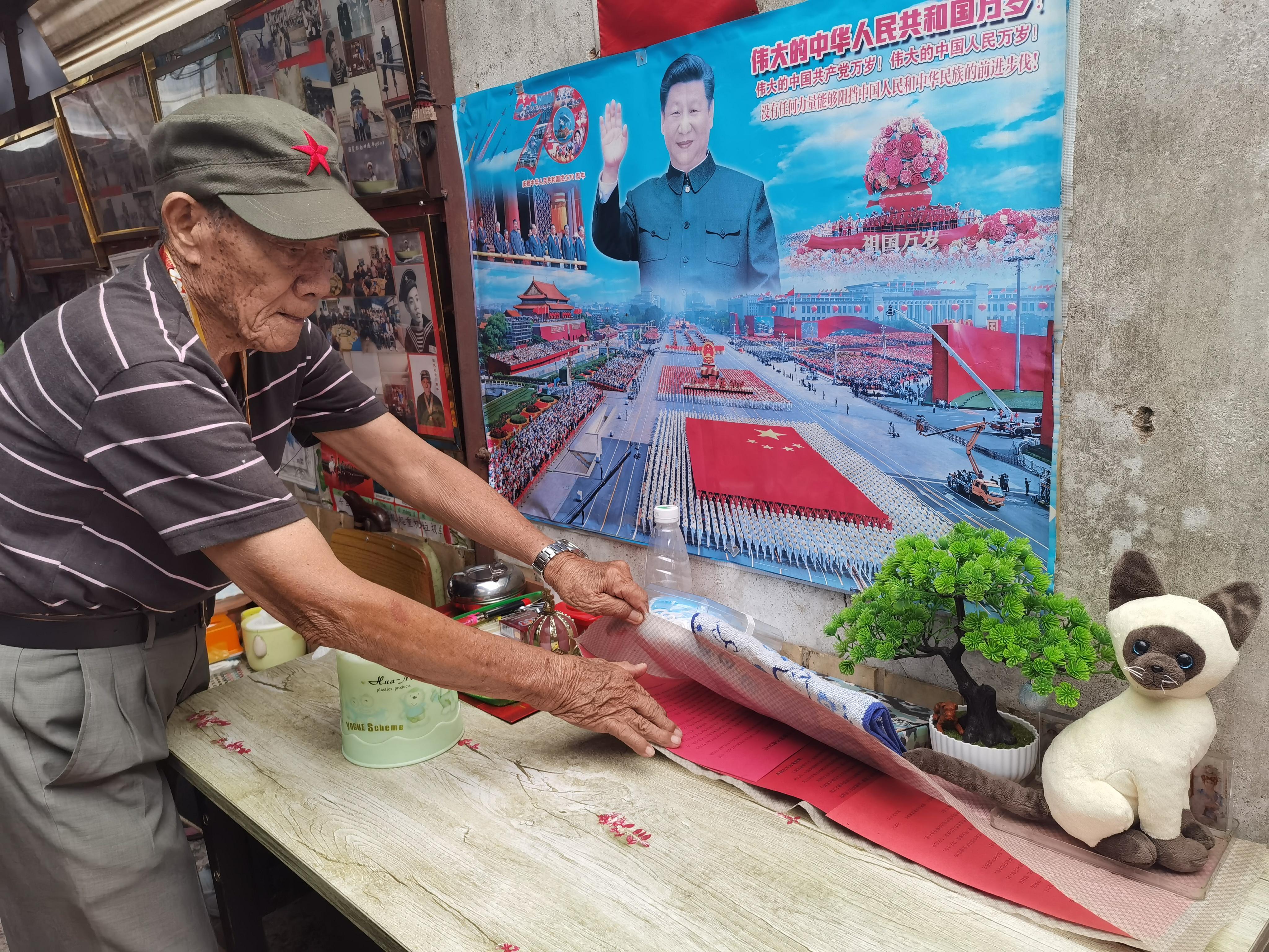 庆祝建军九十周年慰问退伍军人,退役老兵庆祝建党100周年活动