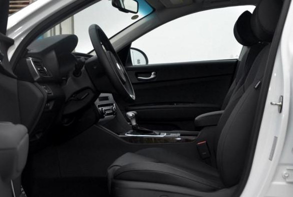 东风悦达起亚k52015年,东风悦达起亚k5起速快吗