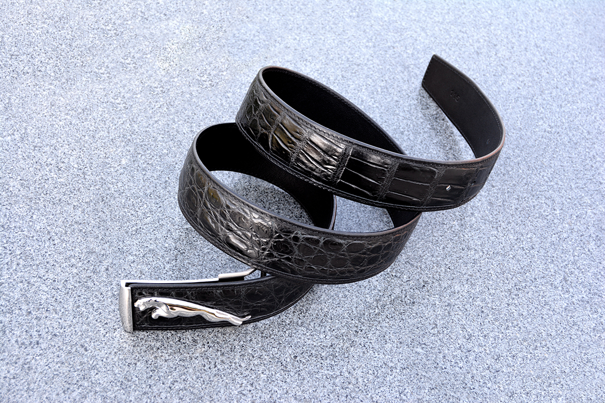 lv男士皮带哑光和亮头,时尚穿搭鳄鱼皮带