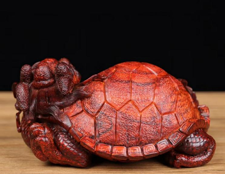 哪些木雕把件值得把玩,最简单的木雕小件