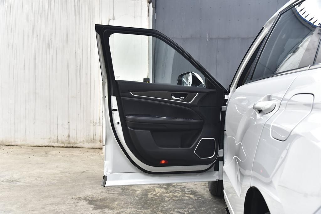 宝马x5和冠道2.0t动力,冠道2.0t进藏动力会衰减吗