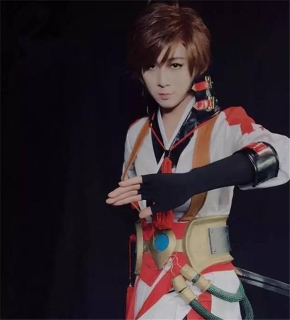 张大仙体验甄姬,张大仙cos甄姬游园惊梦照片