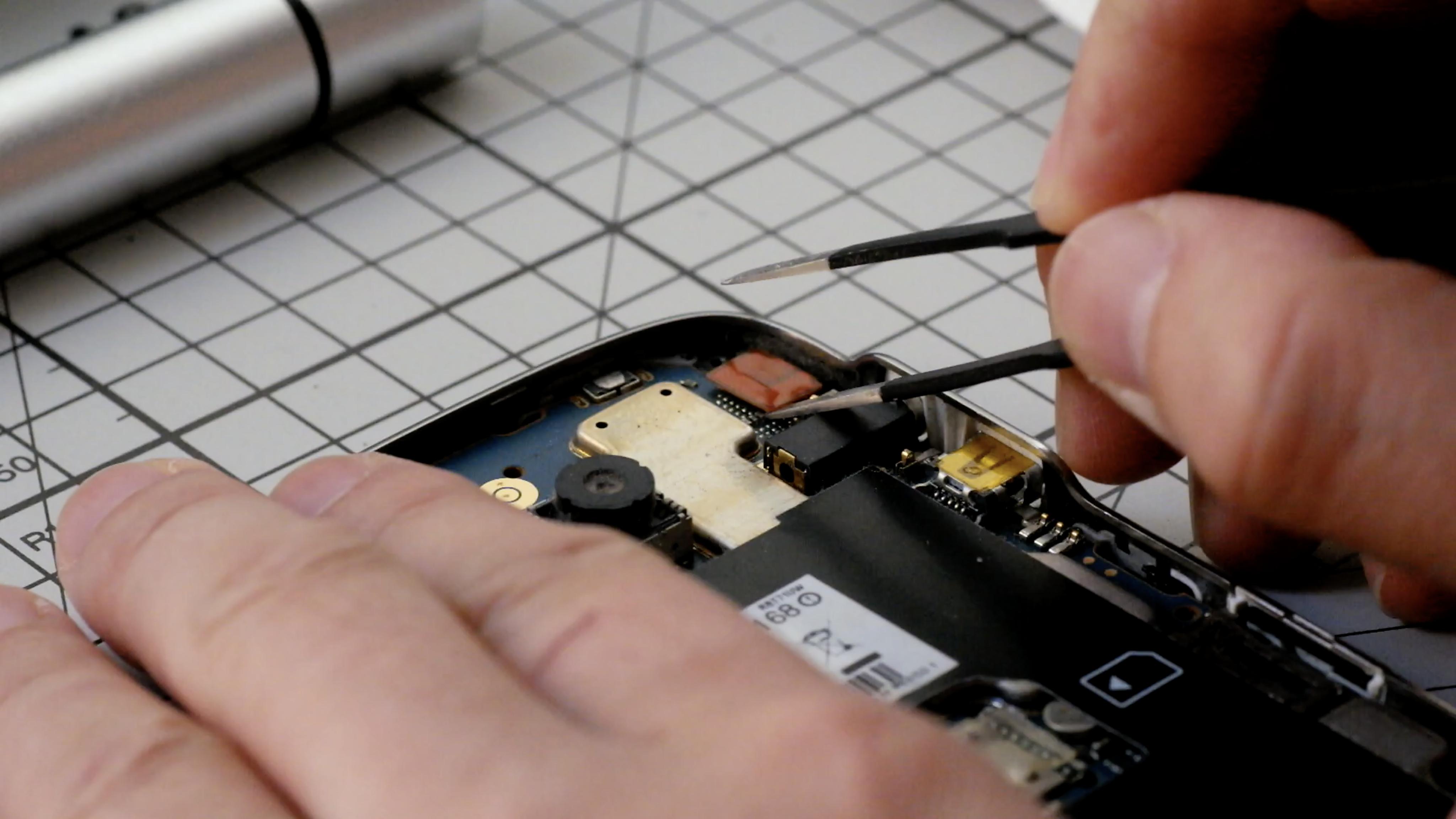 黑莓9000,黑莓9000是国产手机吗