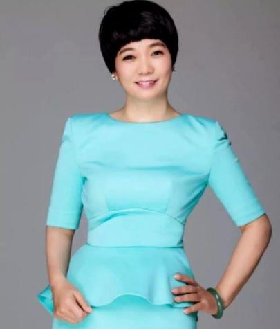 20岁为爱私奔，25岁借3万元创业，将8人小厂做成274亿的照明帝国