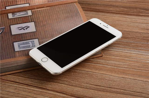 苹果6s黑屏开不了机充不了电,苹果6splus突然黑屏开不了机