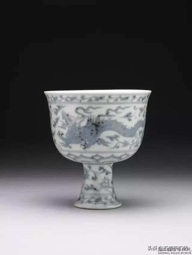 整套青花瓷器超大件,各个时期的青花瓷器特征