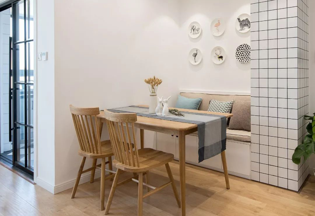 最省钱的餐桌椅设计,今年最流行什么样的餐桌椅