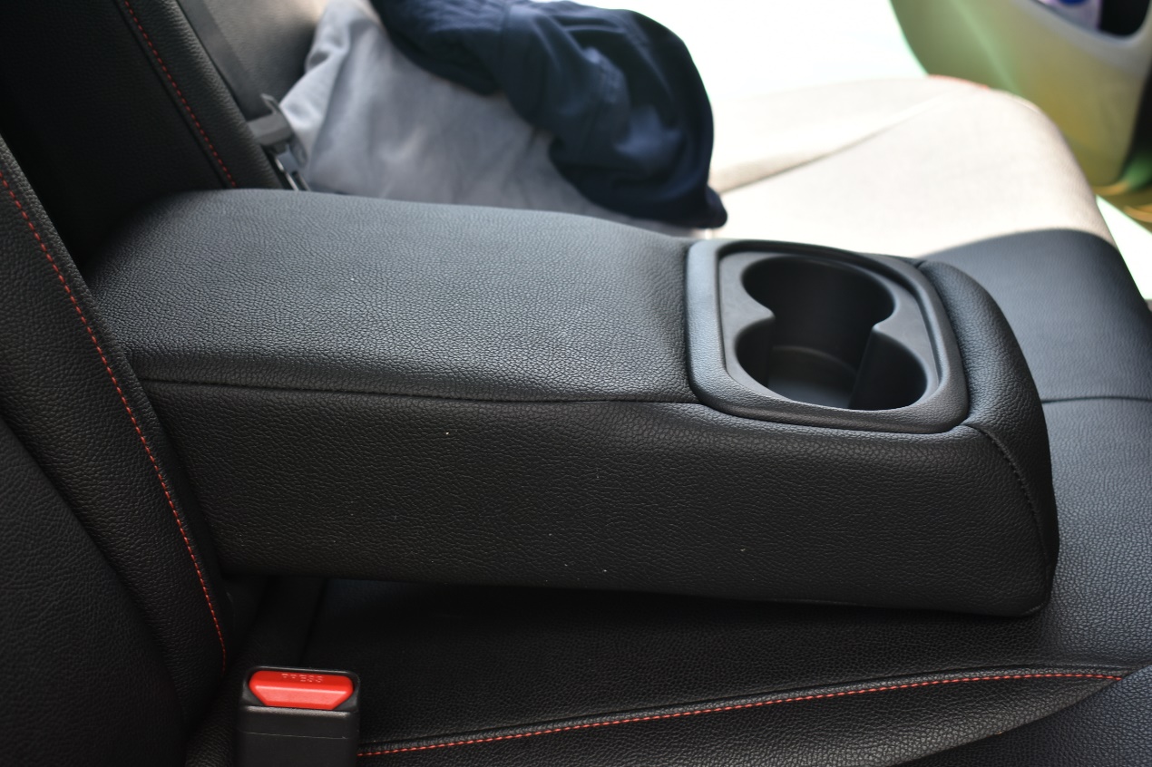 凌派2017款1.8lcvt特装版,19款凌派舒适度