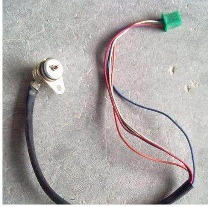 摩托车的搭铁线,摩托车搭铁线正确使用方法