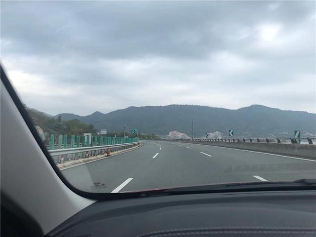 比亚迪秦新款7.98万燃油,比亚迪秦6.98万油耗