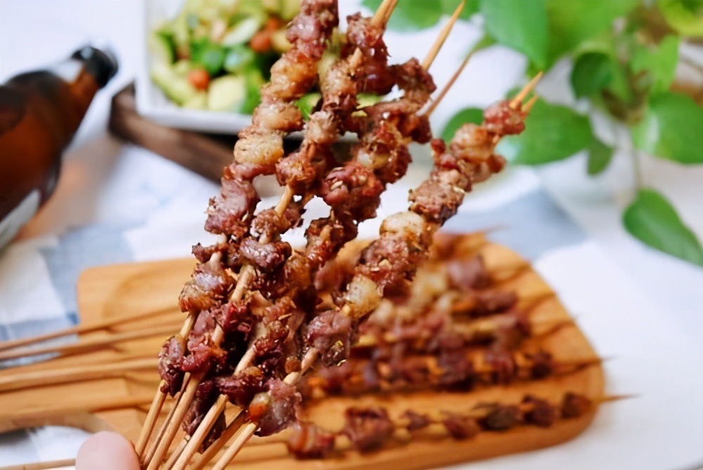 烧烤店猪肉串的腌制方法,饭店倒闭调料配方