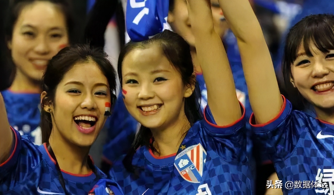 谁是那颗最亮的星——中超美女球迷盘点（上）