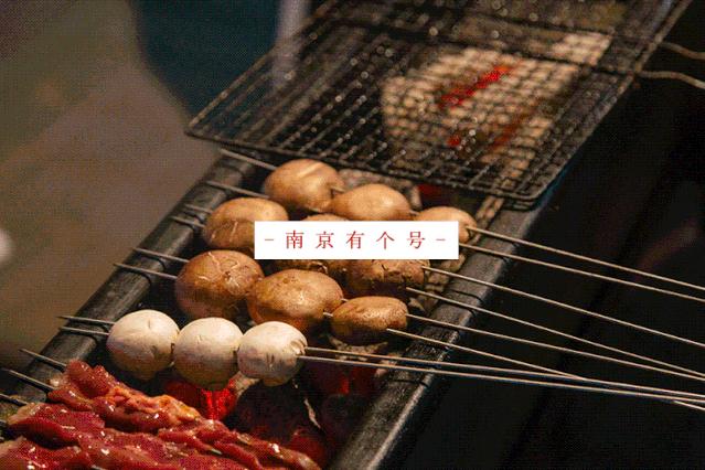 在南京到哪吃淮扬菜,在南京早晨去哪里吃早饭