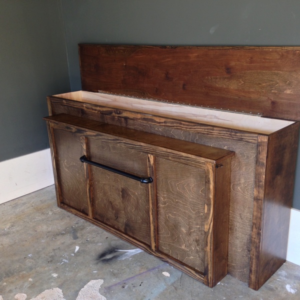 把床折叠起来,用纸折双人上下铺双层床