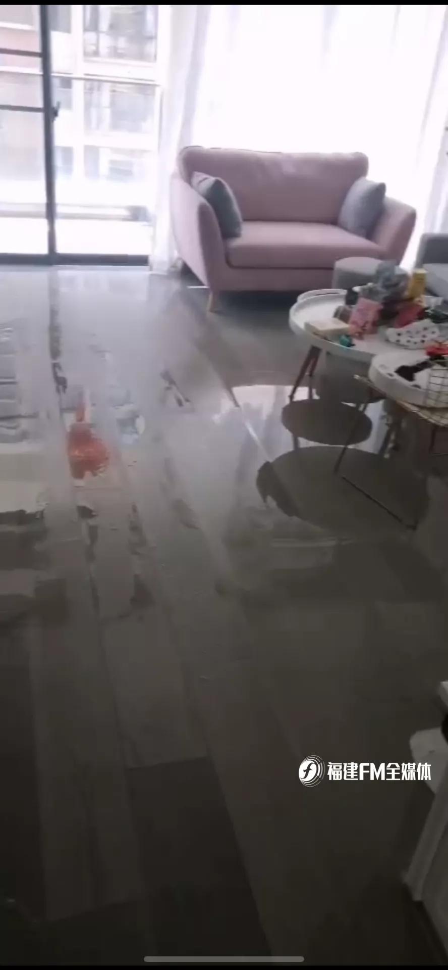 潘先生福州,净水器爆炸谁来负责