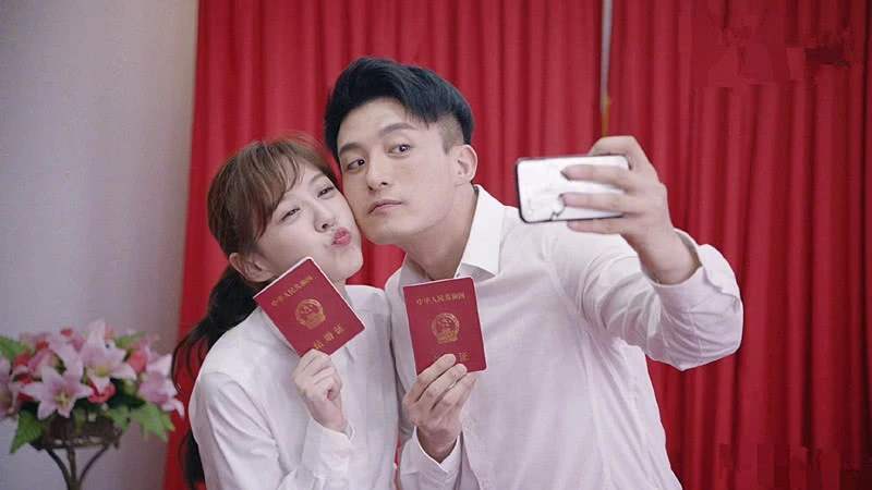 爱情公寓5美嘉子乔第1次相遇,爱情公寓5子乔描述生孩子的感觉