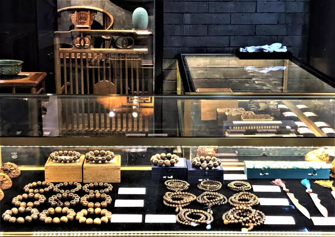 金丝楠乌木之美,顶级天然金丝楠乌木