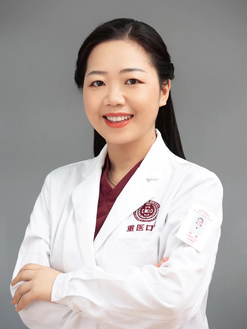 中国医师节致敬最美白衣天使,中国医师节致敬可爱的人