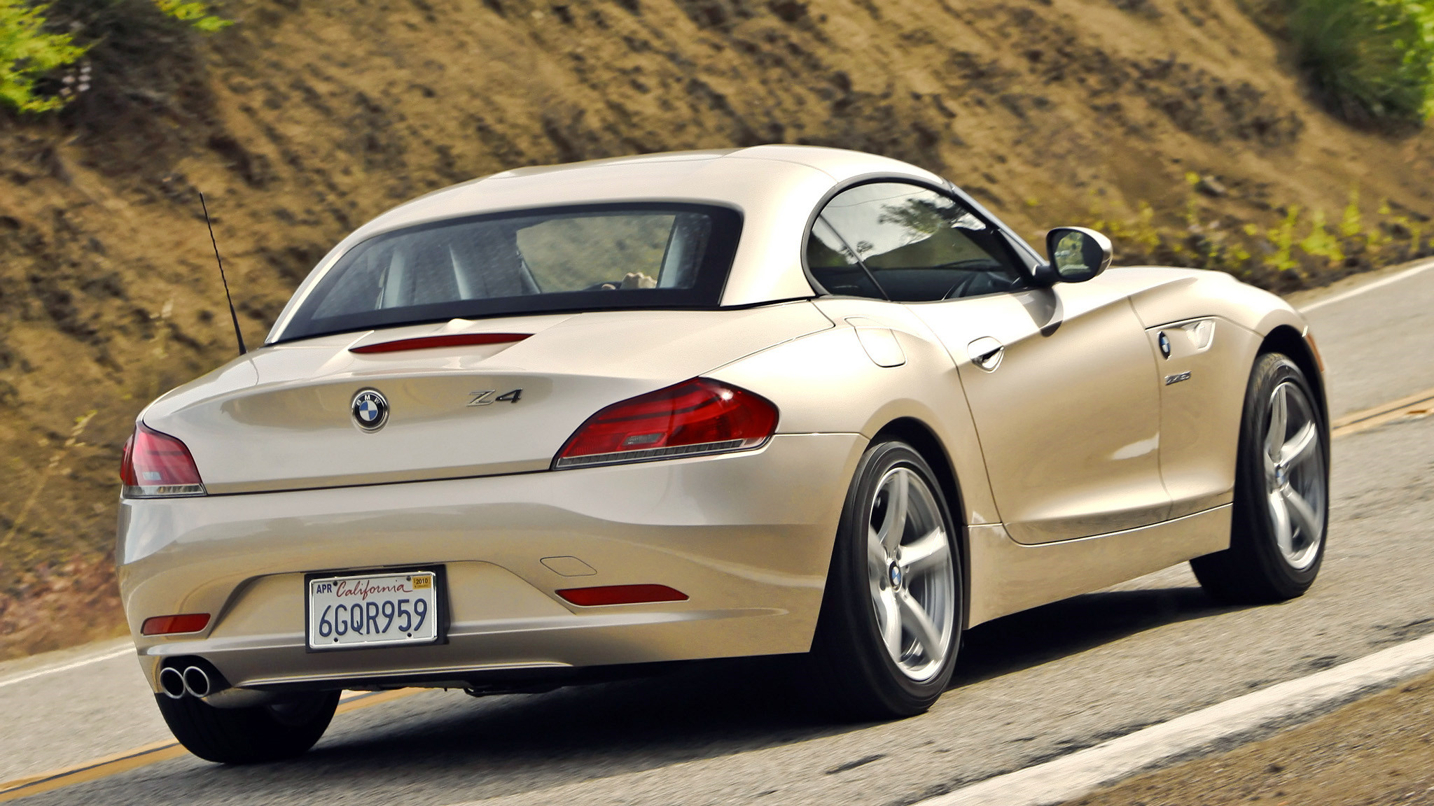 今年最值得买的二手超跑,2021最值得买的跑车10多万