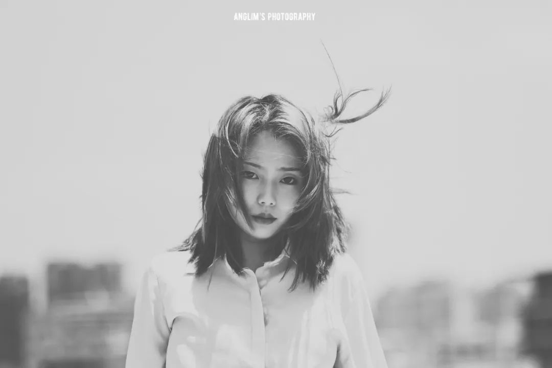 绝不停止营业，“叛逆”女孩Max等你来“一个人的演唱会”