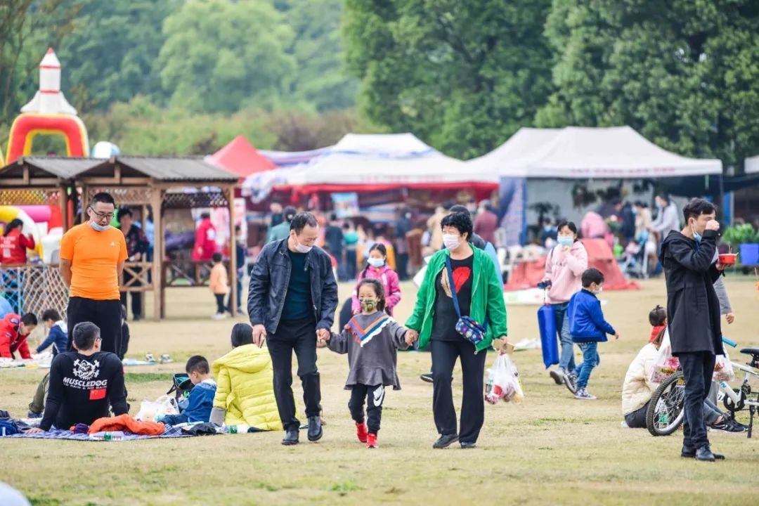 成都市秀丽东方,成都秀丽东方还在开放吗