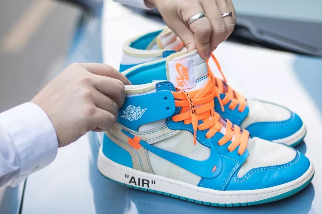 潮鞋与机车,潮鞋和跑车