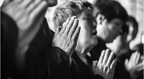 每年上万人来朝拜,每年都有很多人前往祈福