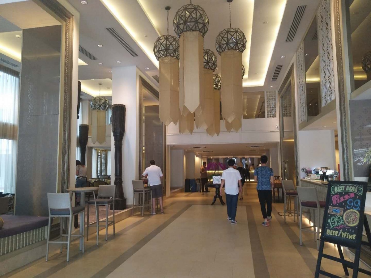 泰国清迈东方文华酒店,清迈夜市动物园附近酒店