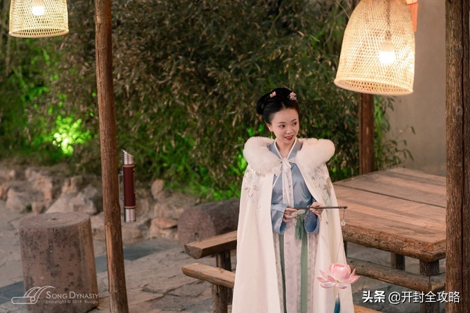 【一画一书览清园】千年汴京城里，做一场灯火阑珊的东京华梦